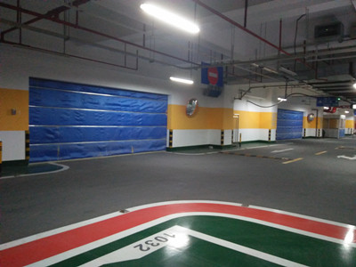 公明地下停車場