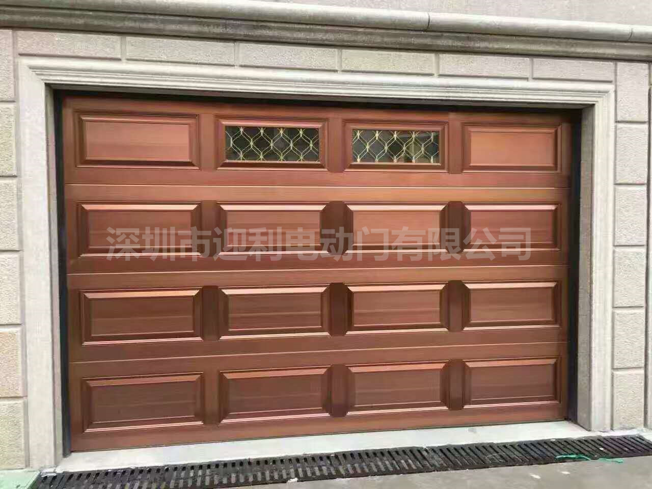 自動車庫門